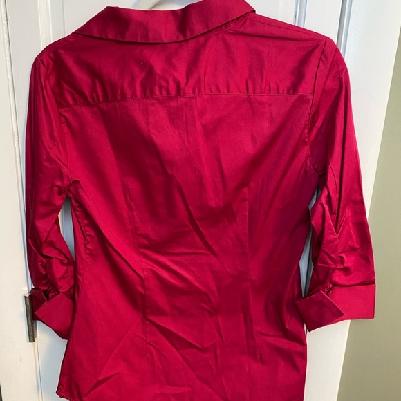 NWT Womens Banana Republic Deep Pink Button-up Shirt. SMALL. - Picture 3 of 5